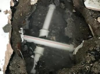 张家界市阳台漏水维修公司为您分享楼上楼下漏水怎么处理
